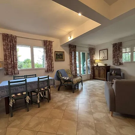 Rez-de-villa Climatisé, Vue - 4 Pers. - Fr-1-226b-258 *